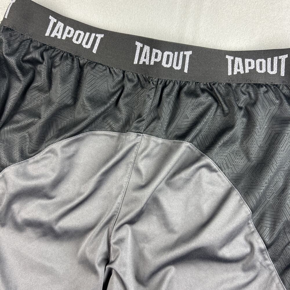 Vtg Y2K TAPOUT MMA Basketball Training Shorts Mens 2XL Drawstring Gym